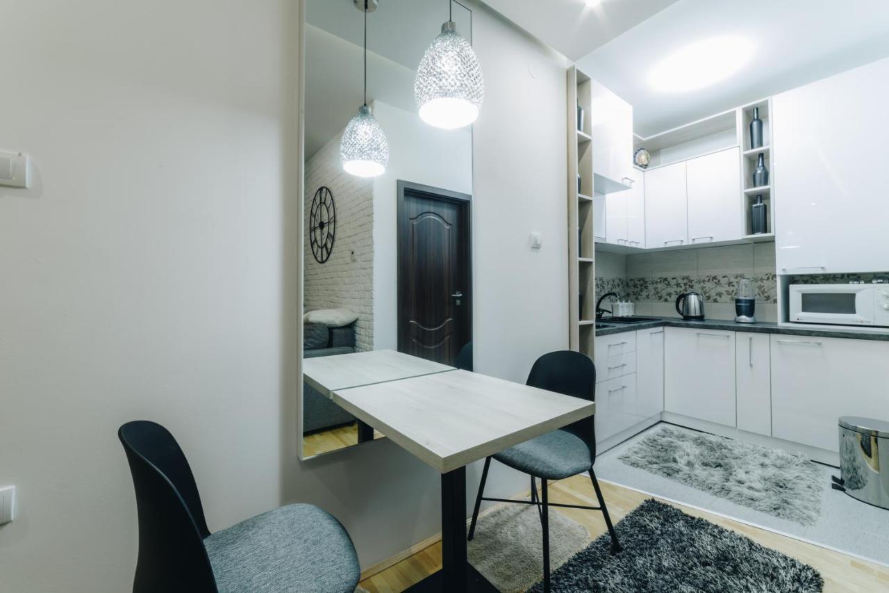 Urban Lux Apartmani Крагуевац Екстериор снимка