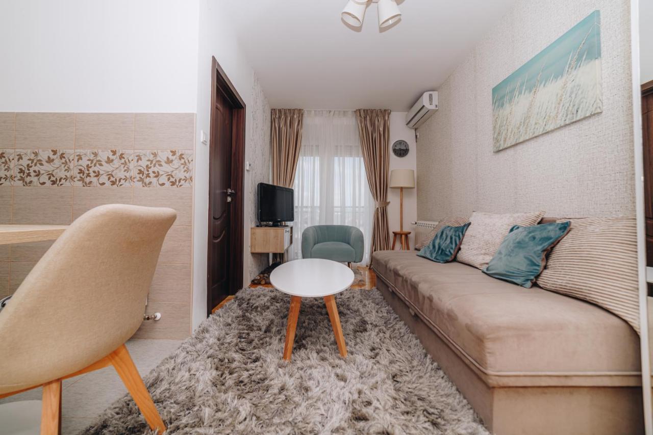 Urban Lux Apartmani Крагуевац Екстериор снимка