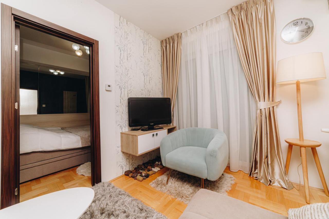 Urban Lux Apartmani Крагуевац Екстериор снимка
