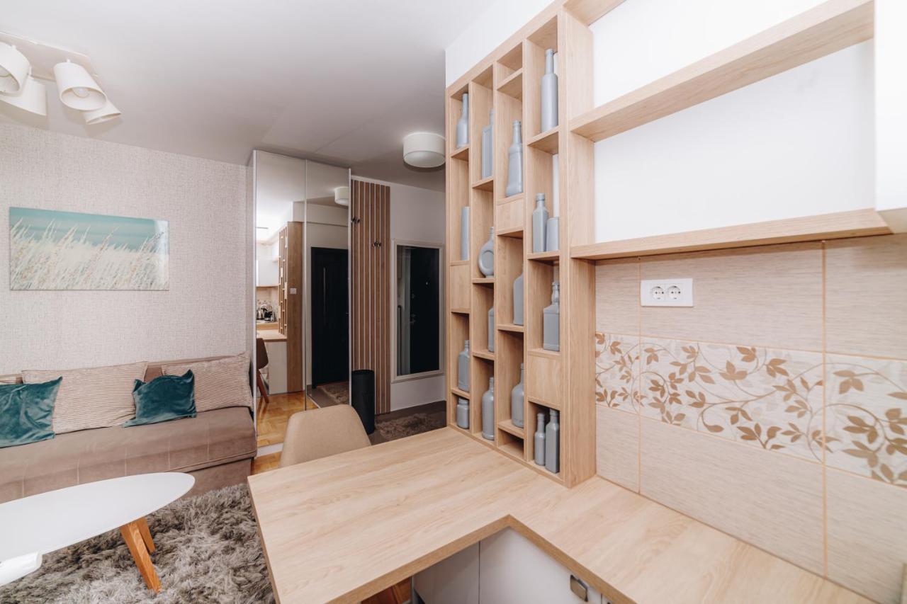 Urban Lux Apartmani Крагуевац Екстериор снимка