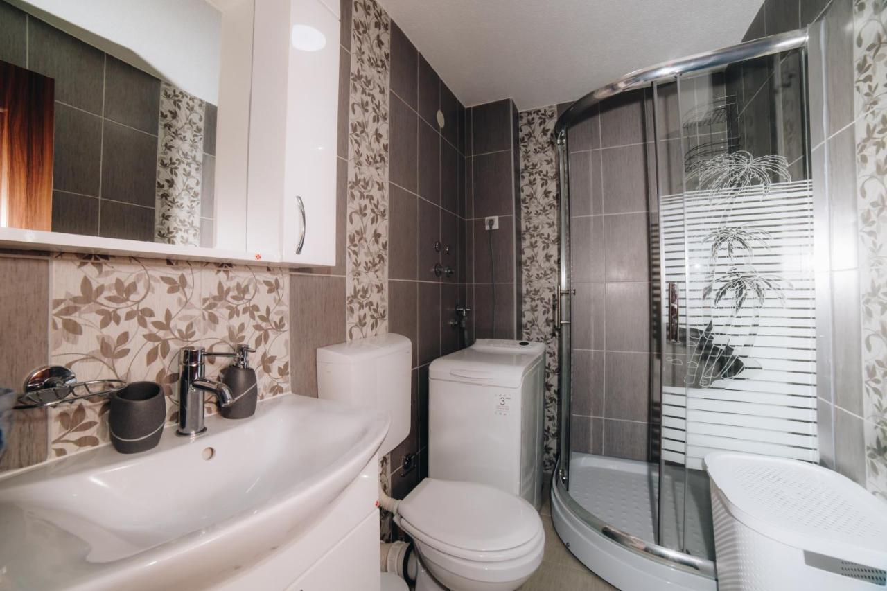 Urban Lux Apartmani Крагуевац Екстериор снимка