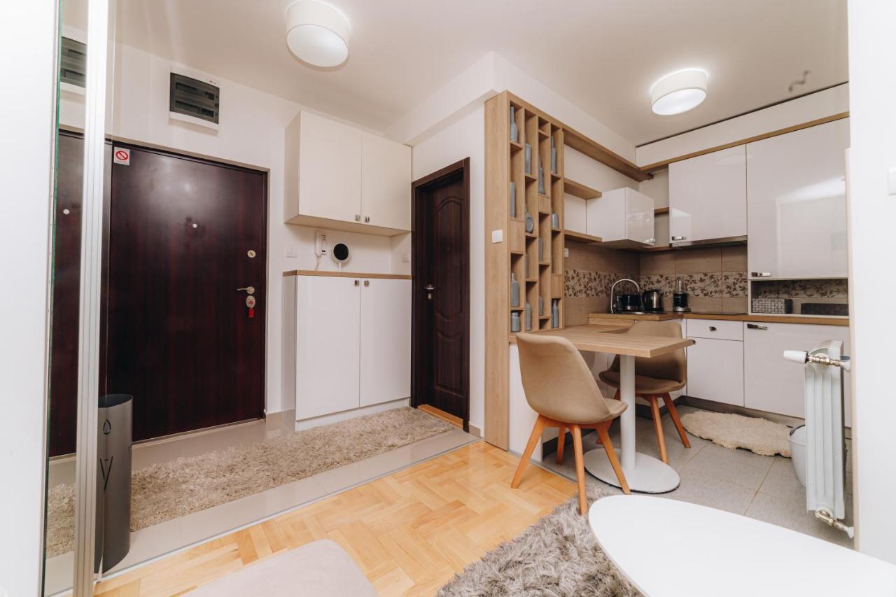 Urban Lux Apartmani Крагуевац Екстериор снимка